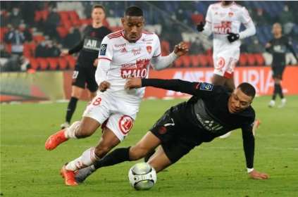 足球比分90vs足球比分滚球版